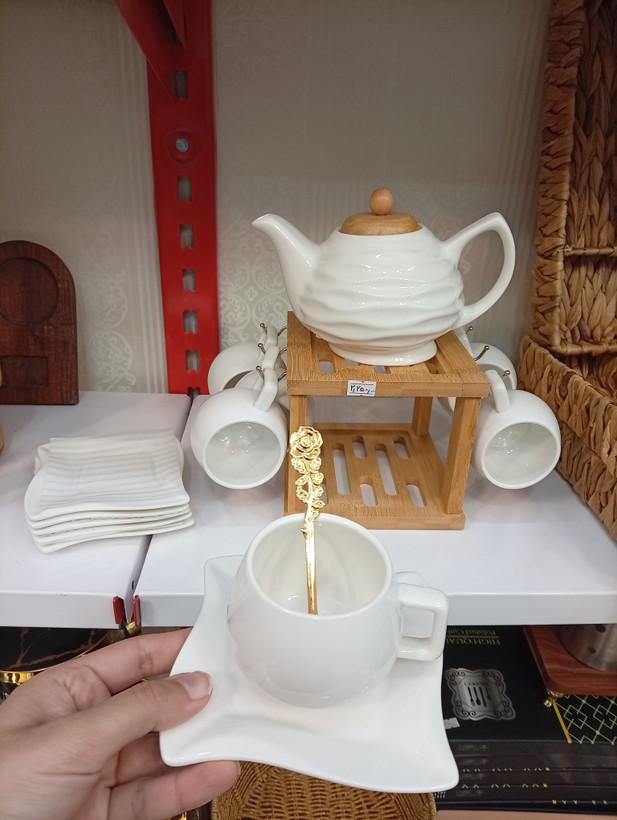 ست قوری نعلبکی و فنجان سرامیکی