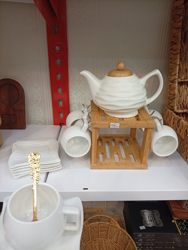 ست قوری نعلبکی و فنجان سرامیکی