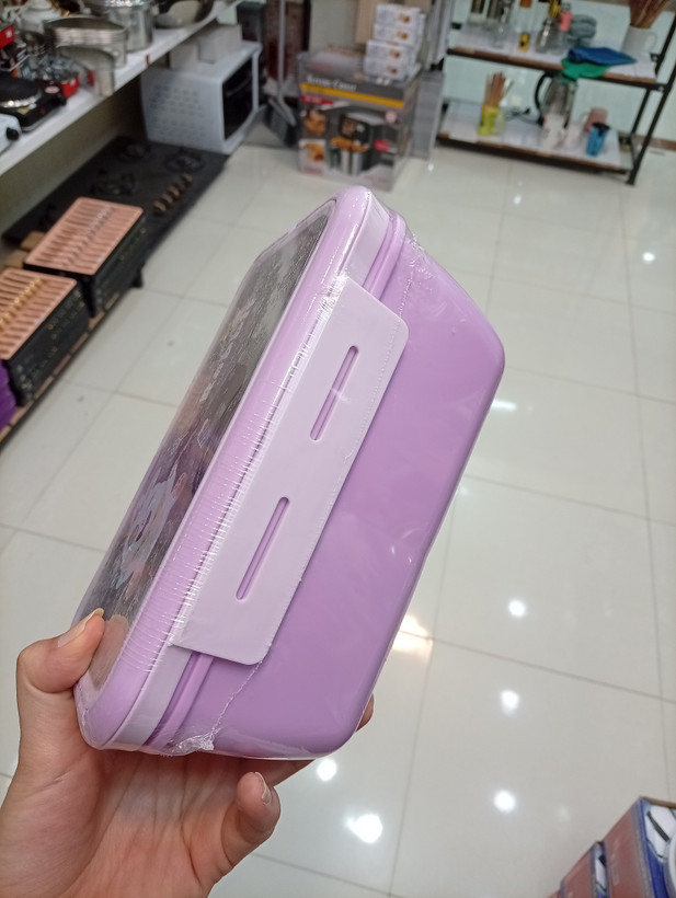 ظرف غذا مدل مستطیلی به همراه قاشق و چنگال