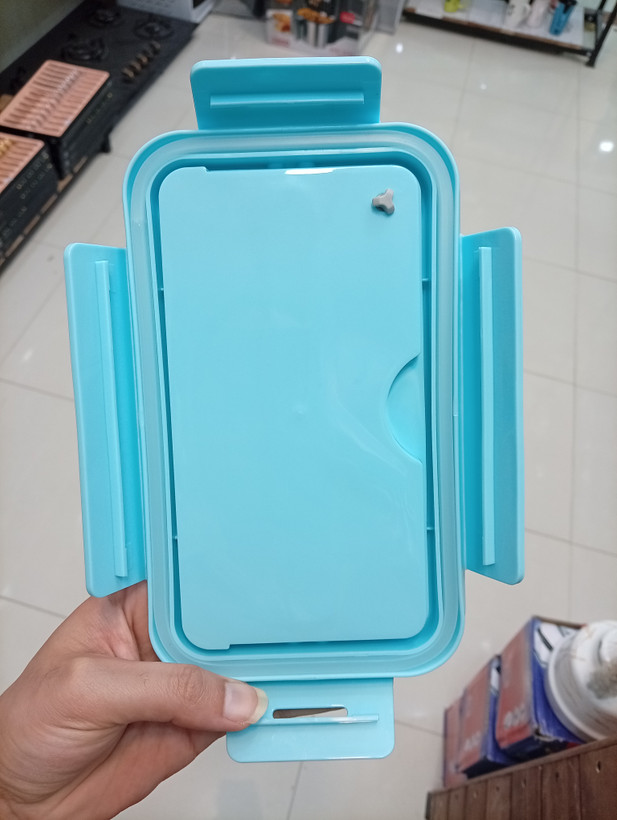 ظرف غذا مدل مستطیلی به همراه قاشق و چنگال