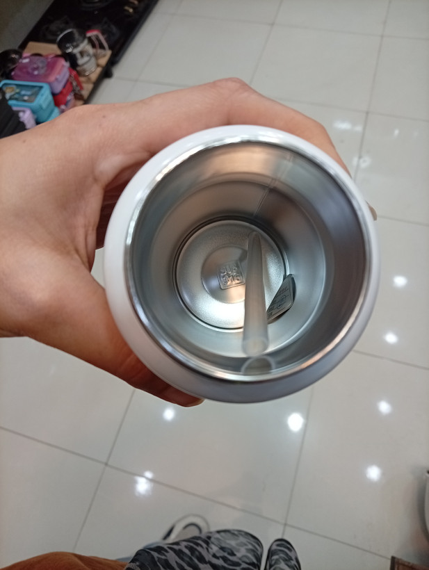 فلاسک کودک مدل لبوبو بازیگوش گنجایش 0.5 لیتر